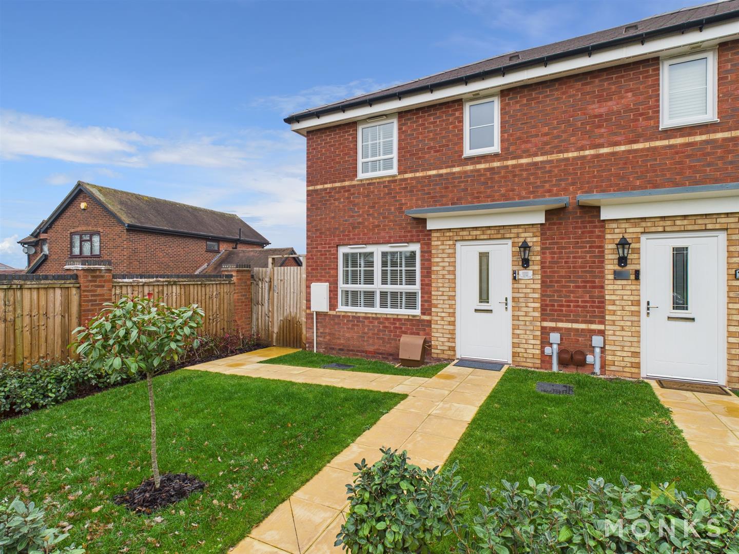 12 Yewbrey Close, Shrewsbury, SY3 5FG For Sale